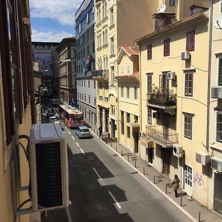Apartman Licia Rijeka Luaran gambar
