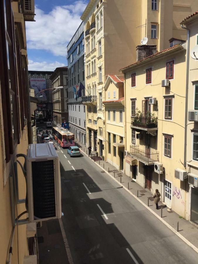 Apartman Licia Rijeka Luaran gambar