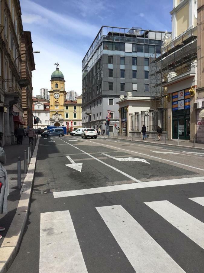 Apartman Licia Rijeka Luaran gambar